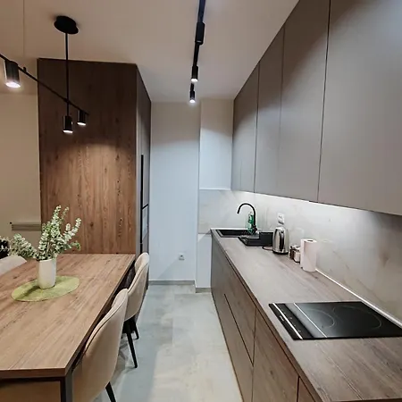 Wind Star アパート *